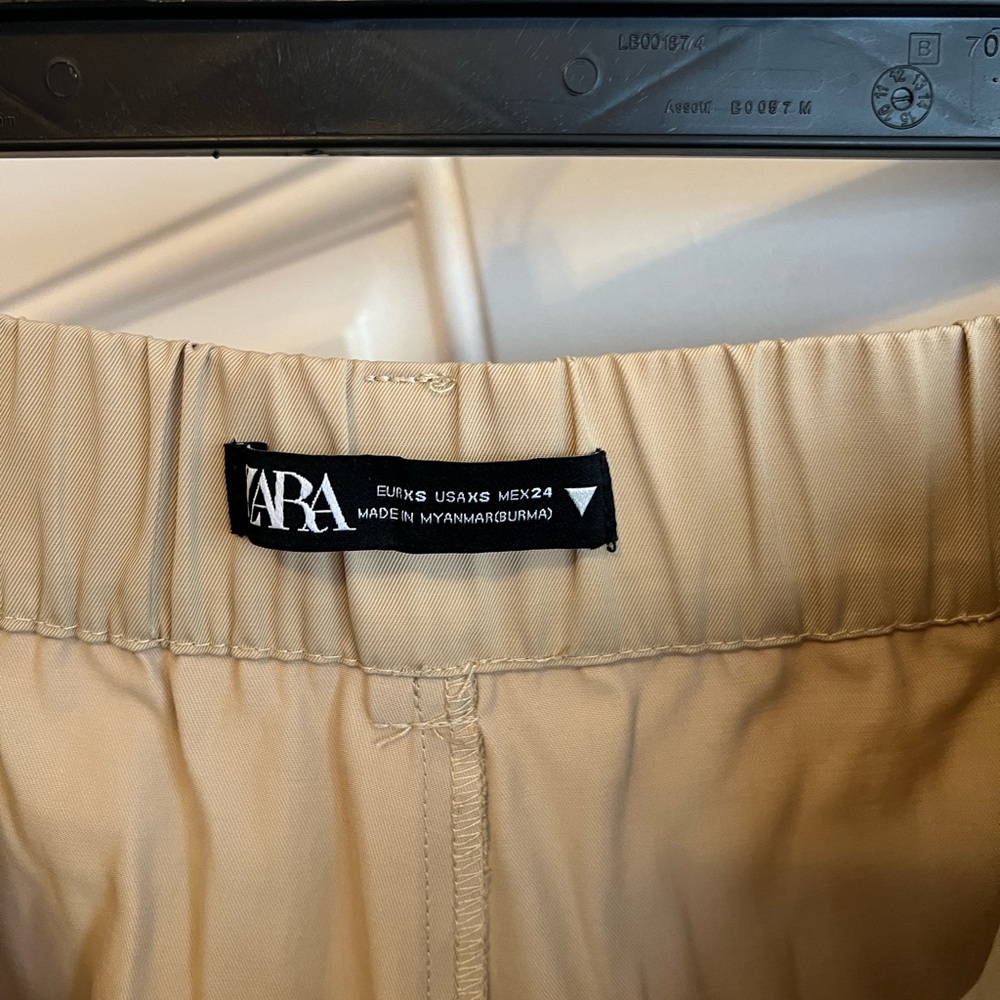 Zara Light Tan Trousers